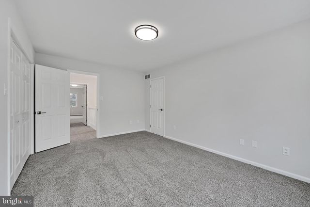 300 BECKLEY ST, Wernersville, PA 19565