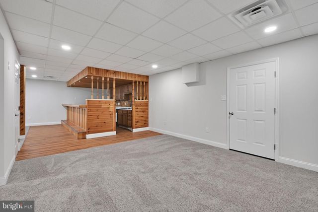 300 BECKLEY ST, Wernersville, PA 19565