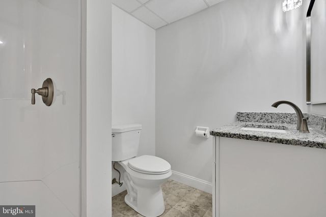 300 BECKLEY ST, Wernersville, PA 19565