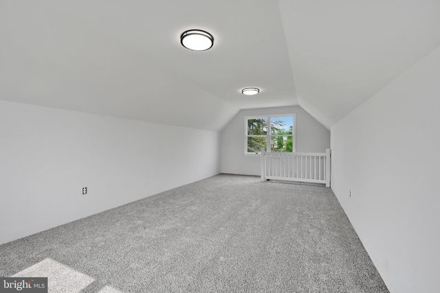 300 BECKLEY ST, Wernersville, PA 19565