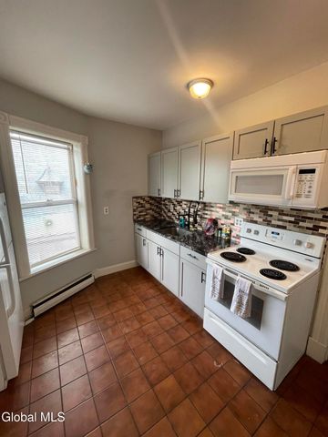 72 Grand Street, Albany, NY 12202