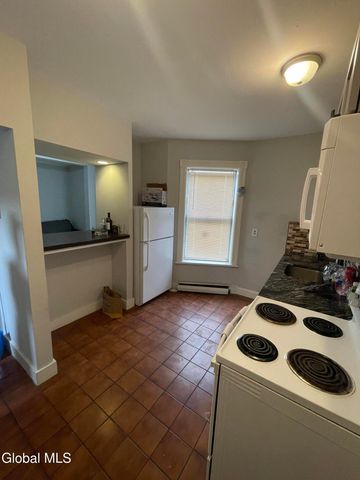 72 Grand Street, Albany, NY 12202