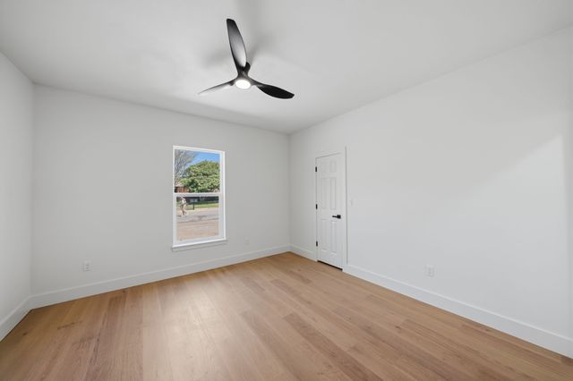 5818 Glen Heather Drive, Dallas, TX 75252