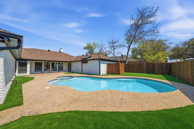 5818 Glen Heather Drive, Dallas, TX 75252