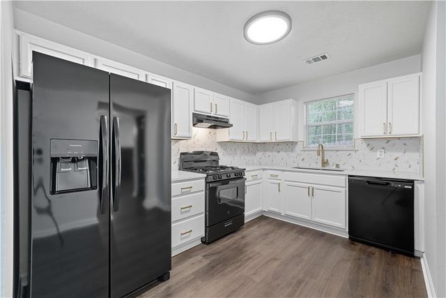 131 Turning Point, Stockbridge, GA 30281