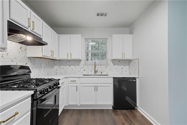 131 Turning Point, Stockbridge, GA 30281