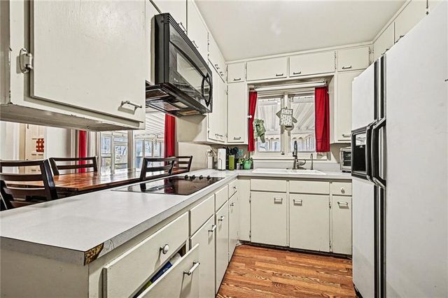 815 Denney Lane, Leavenworth, KS 66048