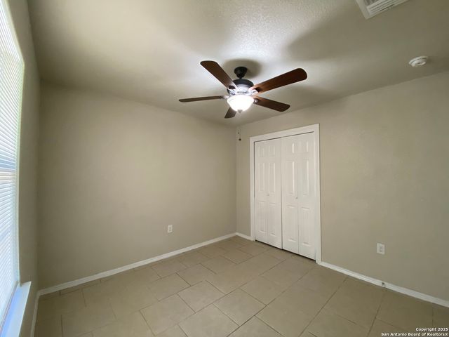 512 Dossey St Unit 104, Pleasanton, TX 78064
