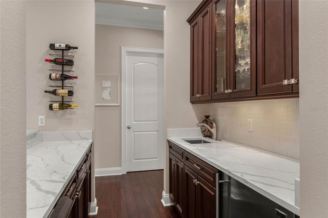 2201 ORM COURT, Oviedo, FL 32765