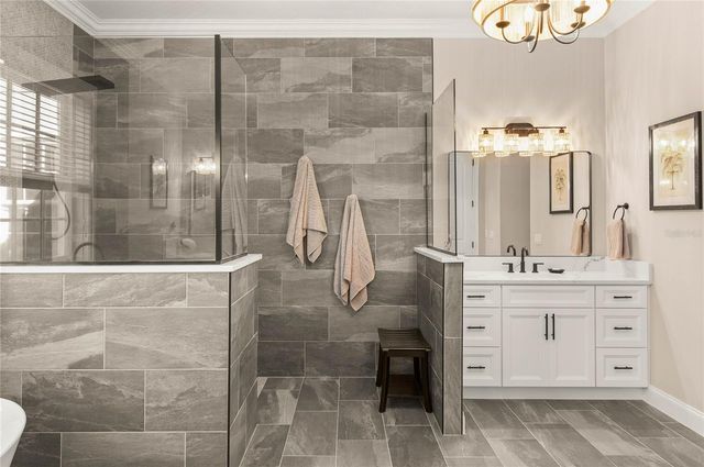 2201 ORM COURT, Oviedo, FL 32765