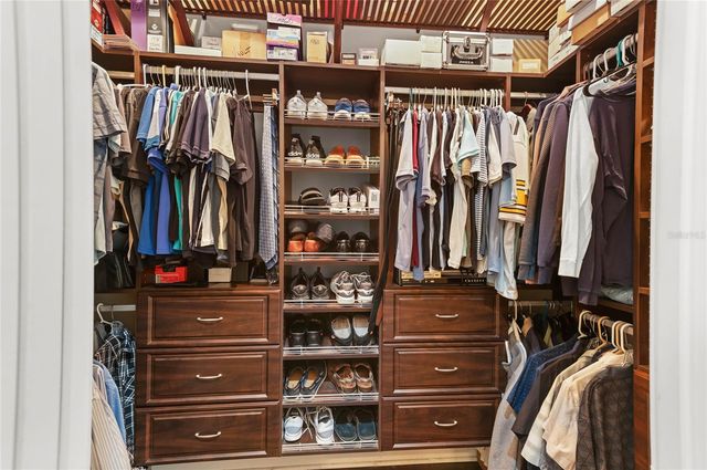 2201 ORM COURT, Oviedo, FL 32765