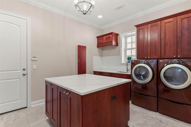 2201 ORM COURT, Oviedo, FL 32765