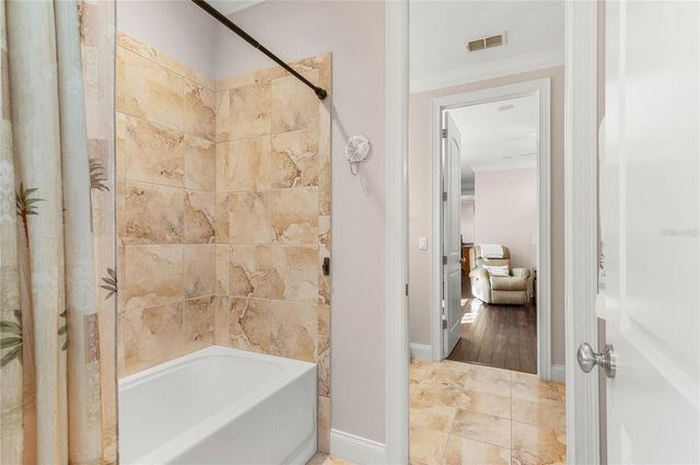 2201 ORM COURT, Oviedo, FL 32765