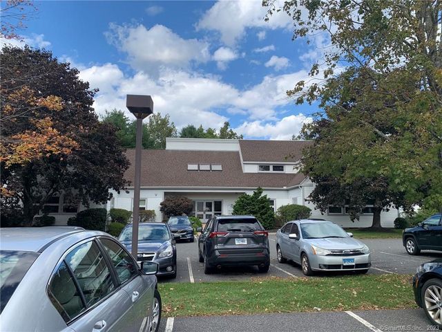 51 Sherman Hill Road A104, Woodbury, CT 06798