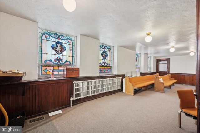 201-9 N 52ND ST, Philadelphia, PA 19139