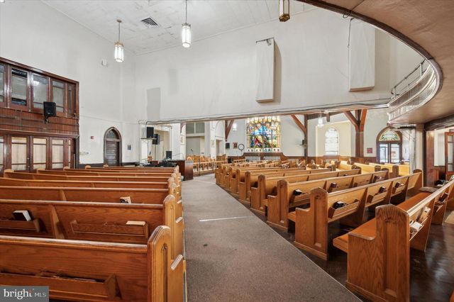 201-9 N 52ND ST, Philadelphia, PA 19139