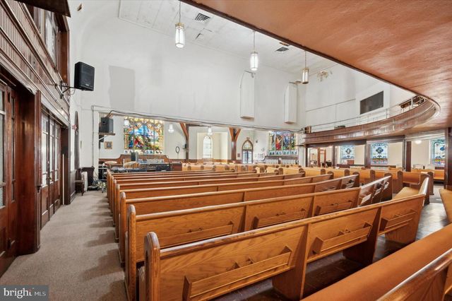 201-9 N 52ND ST, Philadelphia, PA 19139