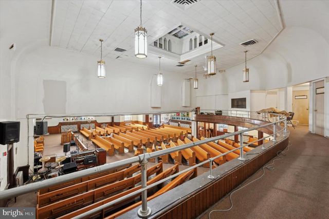 201-9 N 52ND ST, Philadelphia, PA 19139