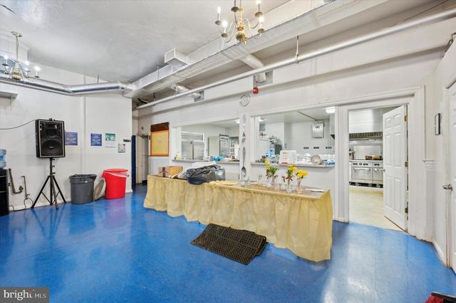 201-9 N 52ND ST, Philadelphia, PA 19139