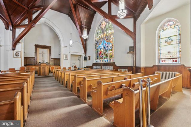 201-9 N 52ND ST, Philadelphia, PA 19139