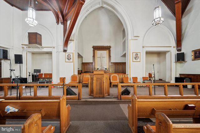 201-9 N 52ND ST, Philadelphia, PA 19139