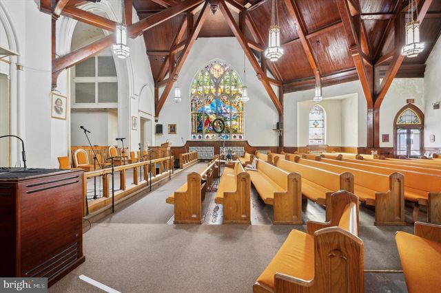 201-9 N 52ND ST, Philadelphia, PA 19139