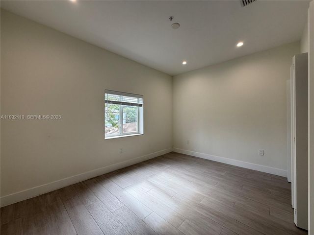 1786 SW 9th St 4, Miami, FL 33135