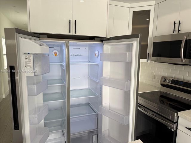 1786 SW 9th St 4, Miami, FL 33135