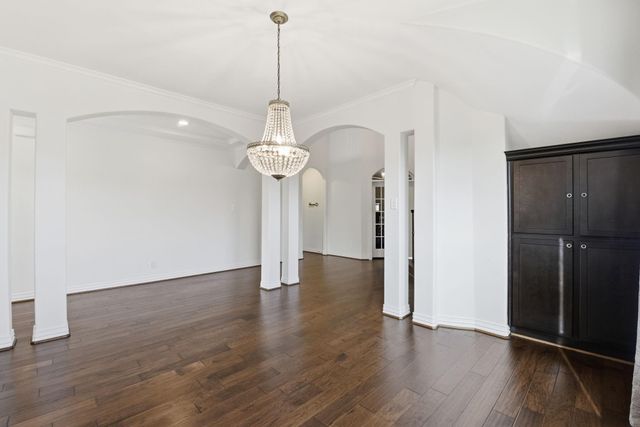 1515 Thornton Road, Houston, TX 77018