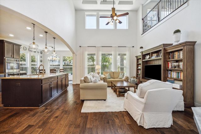 1515 Thornton Road, Houston, TX 77018