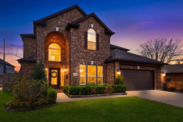 1515 Thornton Road, Houston, TX 77018