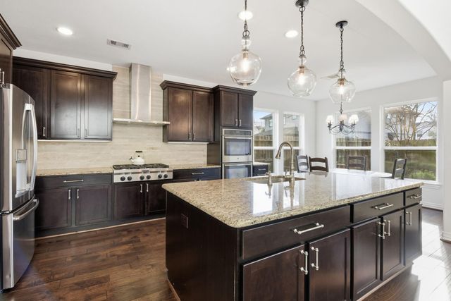 1515 Thornton Road, Houston, TX 77018