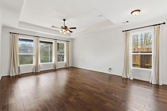 1515 Thornton Road, Houston, TX 77018