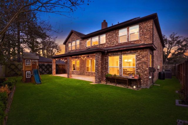 1515 Thornton Road, Houston, TX 77018