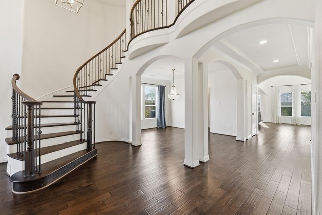 1515 Thornton Road, Houston, TX 77018