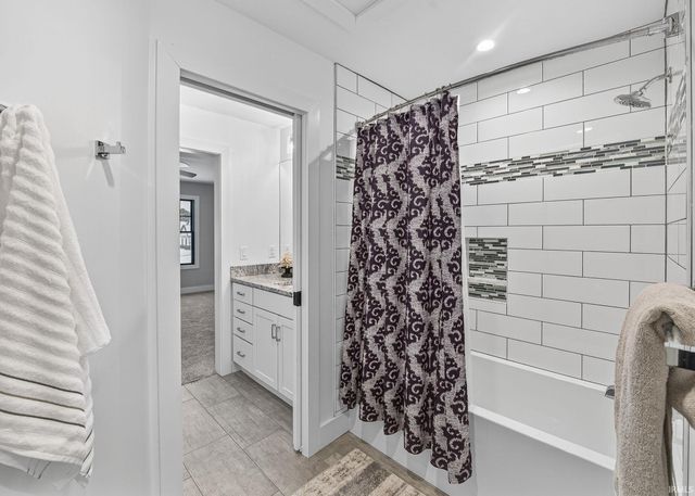 18445 Forest Glade Drive, South Bend, IN 46637