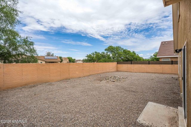 2882 Borroughs Street, Las Cruces, NM 88007
