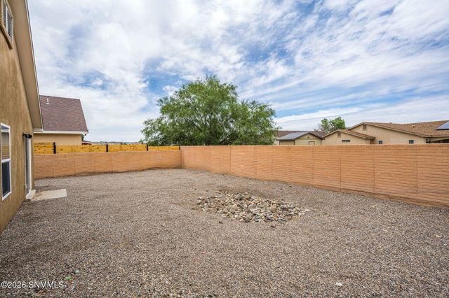 2882 Borroughs Street, Las Cruces, NM 88007