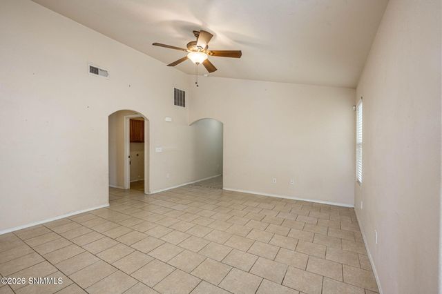 2882 Borroughs Street, Las Cruces, NM 88007