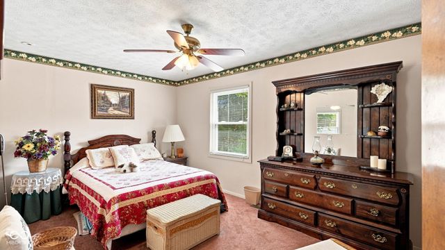 2116 Heather Drive, Anderson, IN 46012