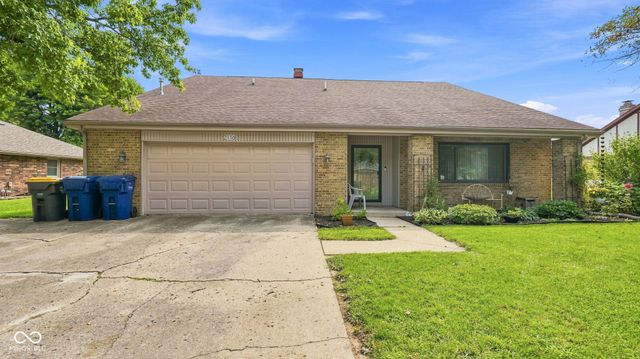2116 Heather Drive, Anderson, IN 46012