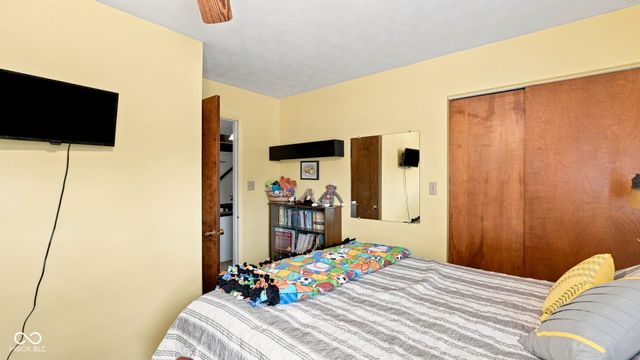 2116 Heather Drive, Anderson, IN 46012