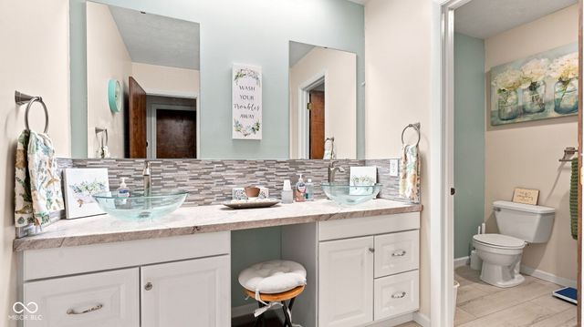 2116 Heather Drive, Anderson, IN 46012