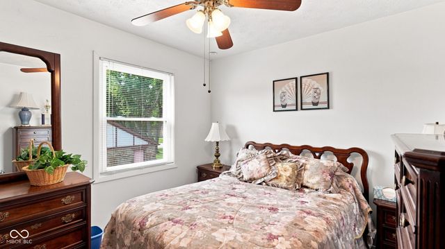 2116 Heather Drive, Anderson, IN 46012