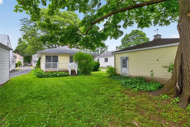 412 West Hickory Street, East Rochester, NY 14445
