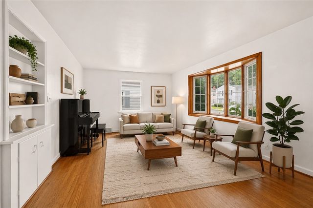 412 West Hickory Street, East Rochester, NY 14445