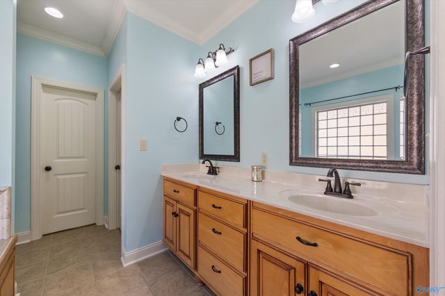 25986 Rosedown Drive, Athens, AL 35613