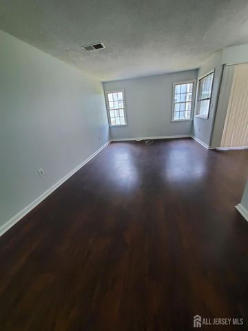 518 Edpas Road, New Brunswick, NJ 08901