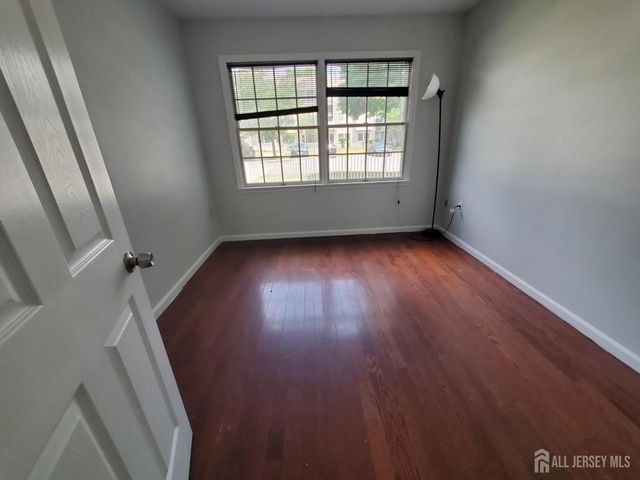 518 Edpas Road, New Brunswick, NJ 08901