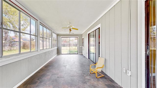 305 MEDINA COURT, Kissimmee, FL 34758